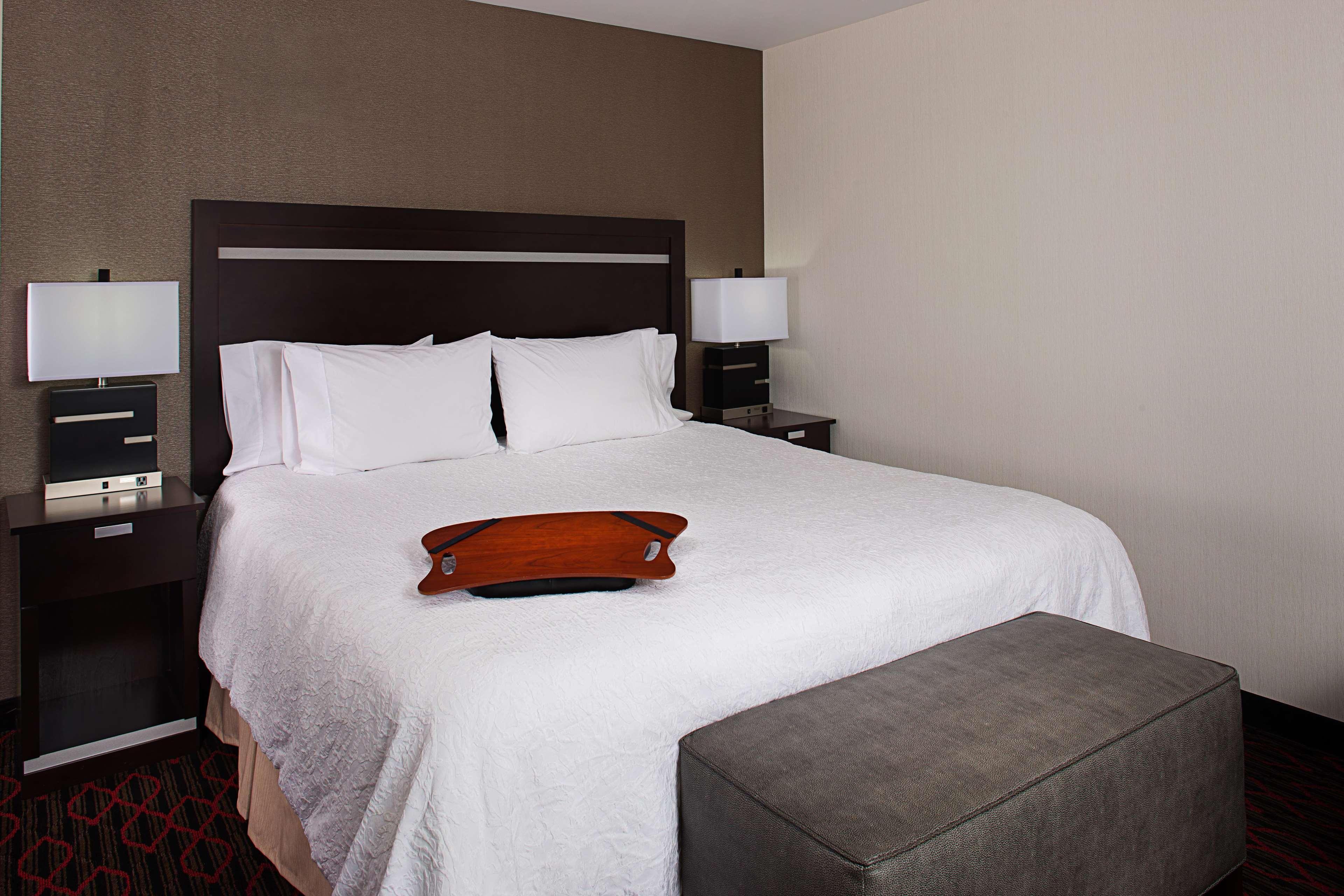 Hampton Inn Portland Downtown Waterfront Eksteriør billede