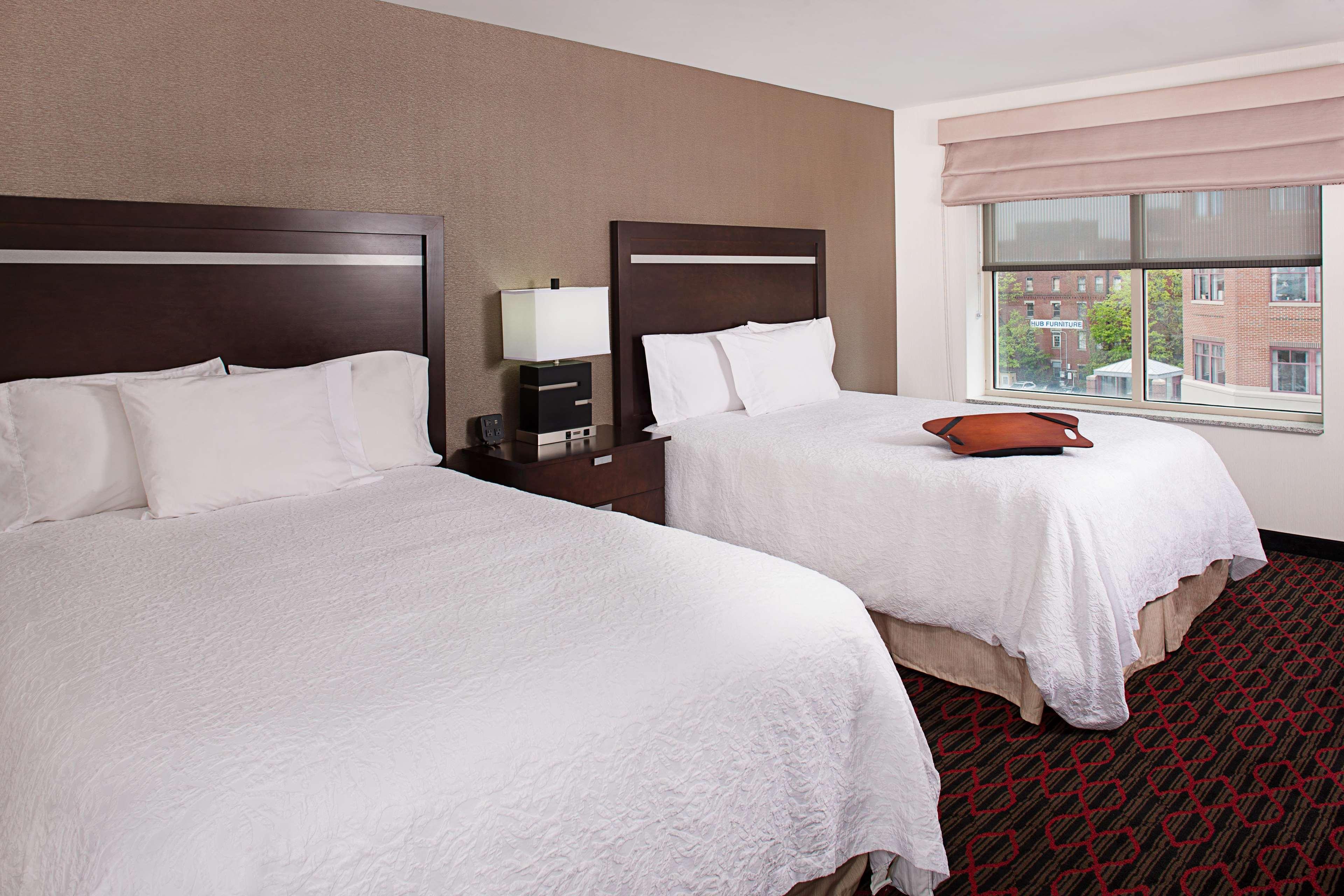 Hampton Inn Portland Downtown Waterfront Eksteriør billede