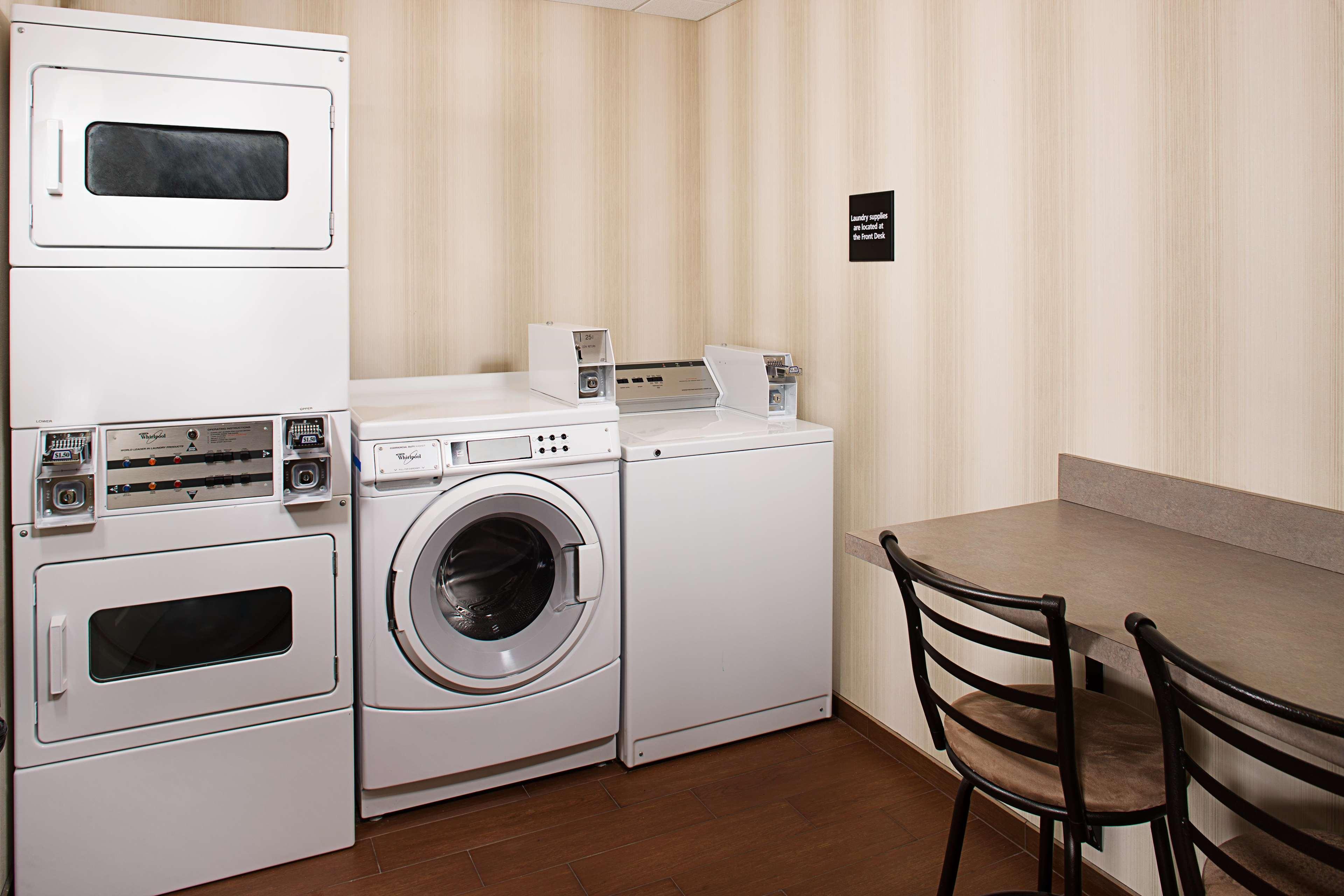 Hampton Inn Portland Downtown Waterfront Eksteriør billede