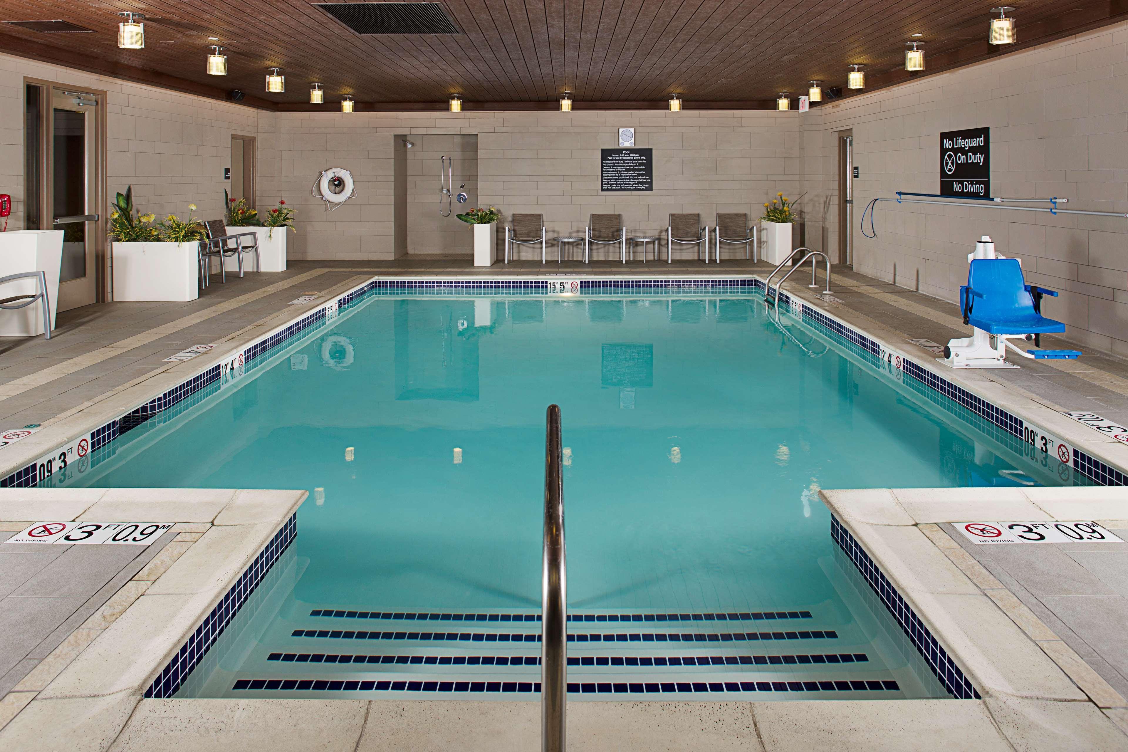 Hampton Inn Portland Downtown Waterfront Eksteriør billede