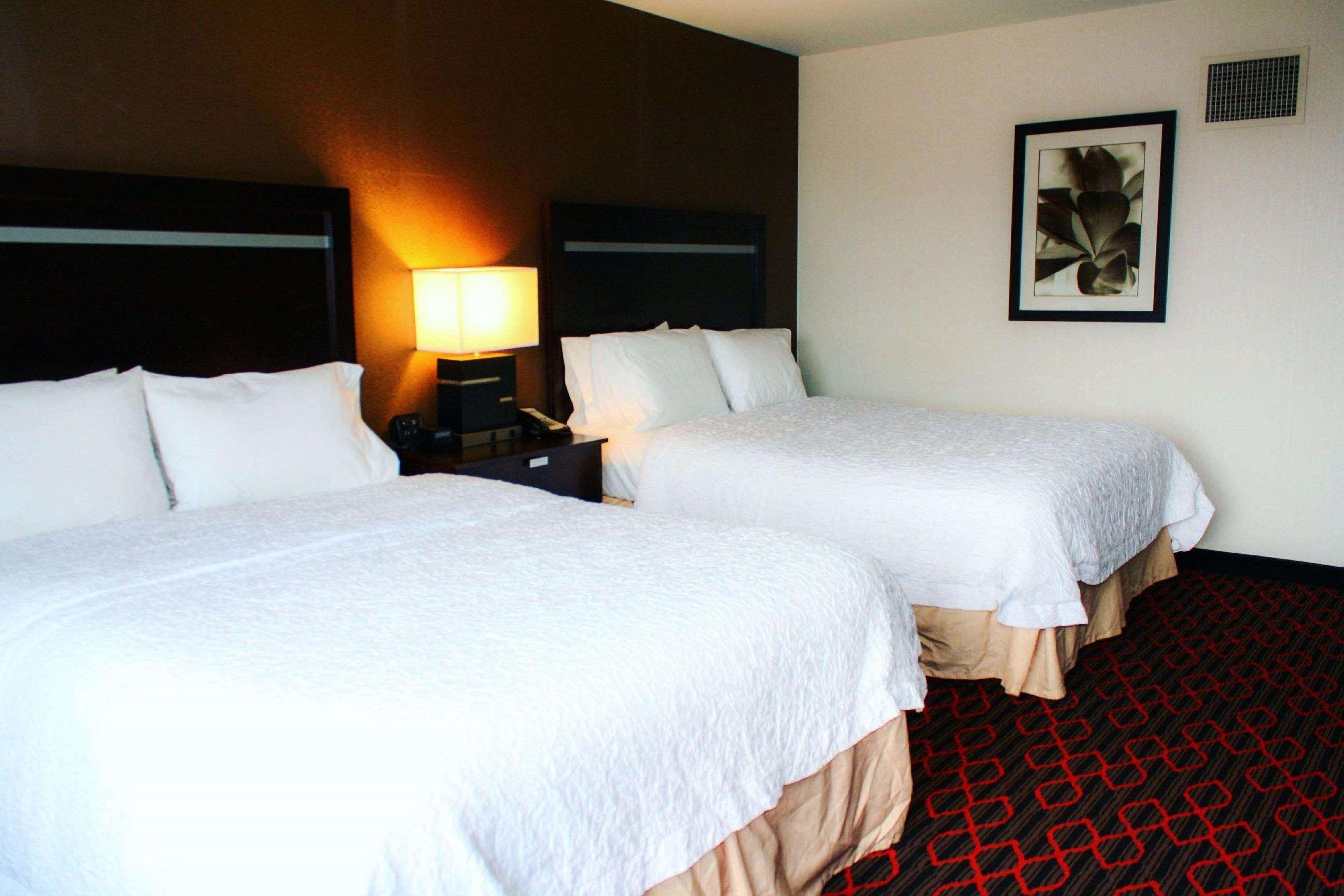 Hampton Inn Portland Downtown Waterfront Eksteriør billede