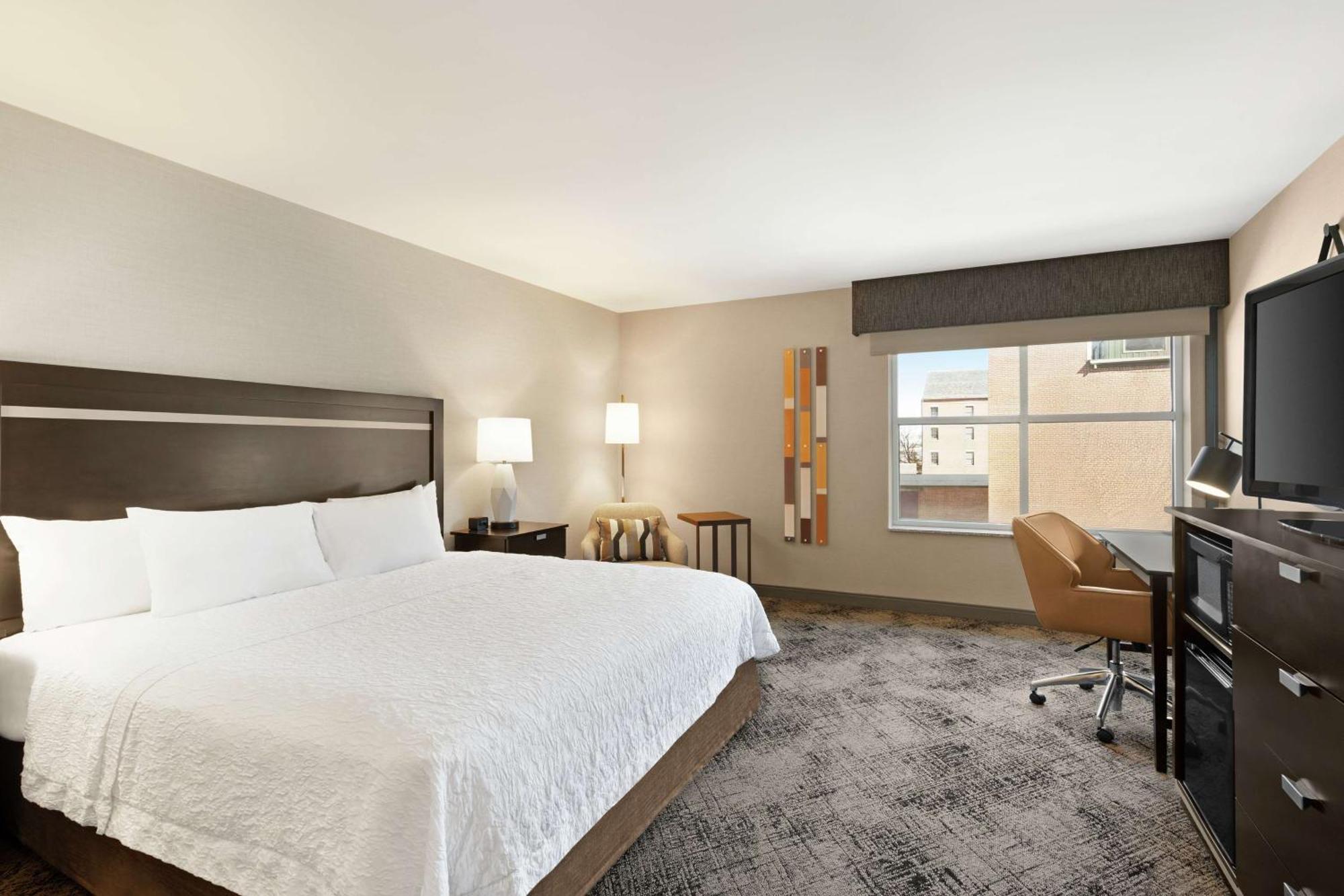 Hampton Inn Portland Downtown Waterfront Eksteriør billede