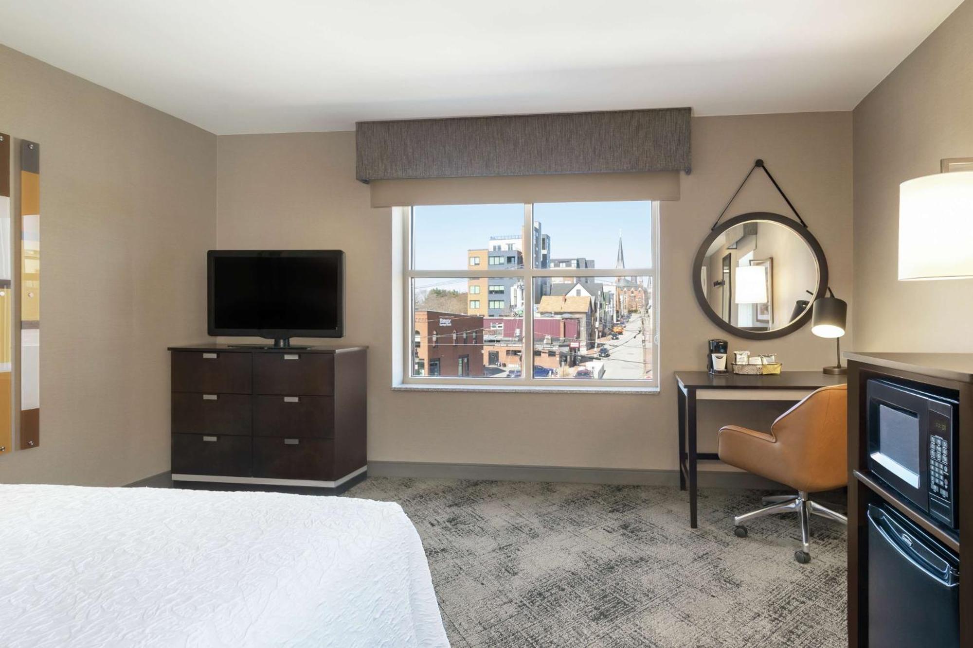Hampton Inn Portland Downtown Waterfront Eksteriør billede